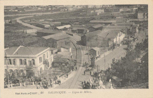 1002kart | Η σιδηροδρομική γραμμή που διακρίνεται κατασκευάστηκε από τους συμμάχους το 1916 | Ανατολική και Δυτική Θεσσαλονίκη | T036/002
 |  Edit. Levy Films