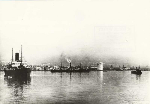 H62 | Το λιμάνι κατά τη διάρκεια των Βαλκανικών πολέμων | Το λιμάνι |  Συλ. Rog. Viollet - 23 Χ 18 εκ. - 1912 |  -