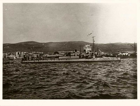 N14 | Πολεμικό πλοίο των συμμάχων στον κόλπο της Θεσσαλονίκης | Ναυτικό και ναύτες |  Συλ. Rog. Viollet - 23 Χ 18 εκ. -  |  -