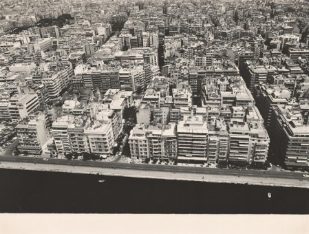 O-15 | Κέντρο της πόλης. Παραλία | Αεροφωτογράφηση Σύγχρονης Θεσσαλονίκης |  1984 - 40 Χ 30 εκ. |  Γιώργος Τσαουσάκης