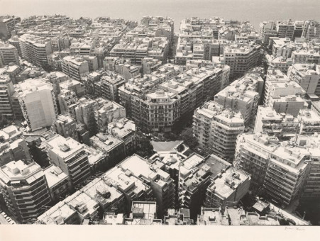 O-22 | Κέντρο της πόλης. Παραλία | Αεροφωτογράφηση Σύγχρονης Θεσσαλονίκης |  1984 - 40 Χ 30 εκ. |  Γιώργος Τσαουσάκης