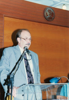 S-02 | Ομιλία George Lowry(Διαπρεπής Βυζαντινολόγος) | ΣΥΜΠΟΣΙΟ  |  Οκτώβριος 1995 - 15 Χ 22 εκ. |  Νώντας Στυλιανίδης